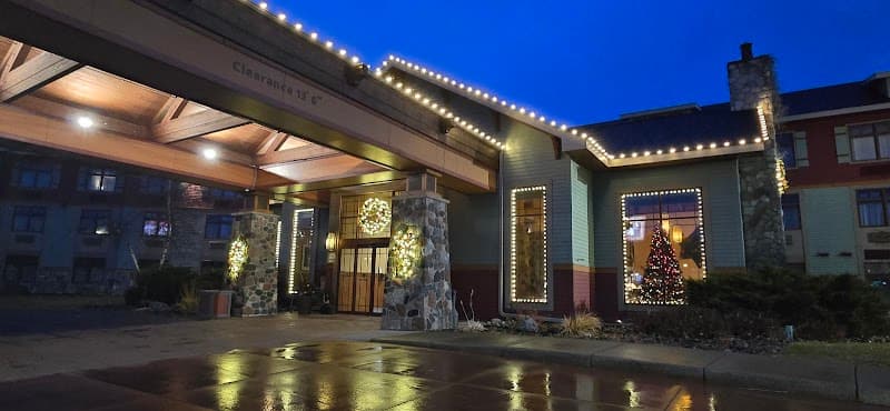 Canal Park Lodge