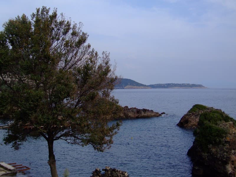 Cartaromana Coastal Walk