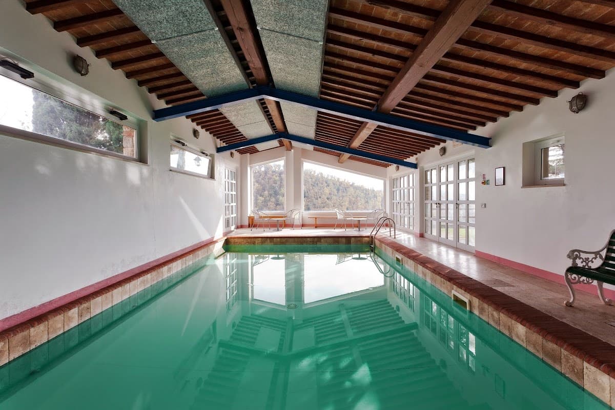 Castello di Spaltenna Infinity Pool & Grounds
