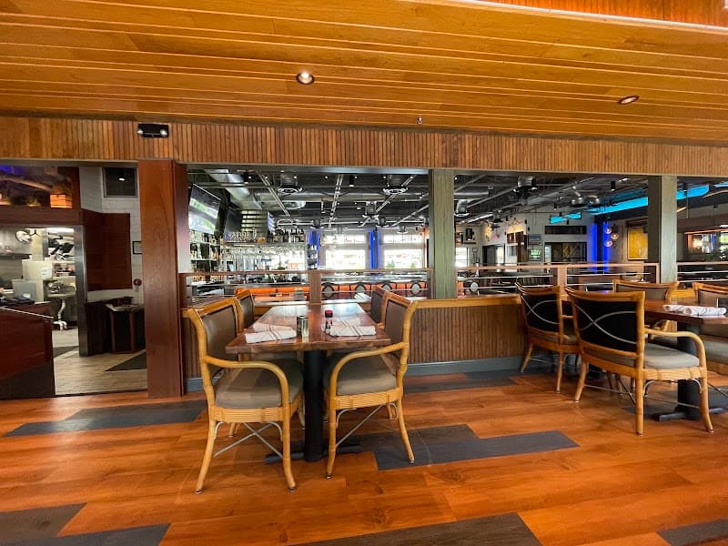 Chesapeake’s Seafood and Raw Bar Gatlinburg