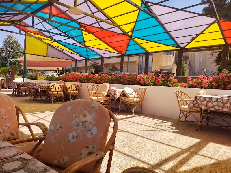 Chillax Cafe & Restaurant