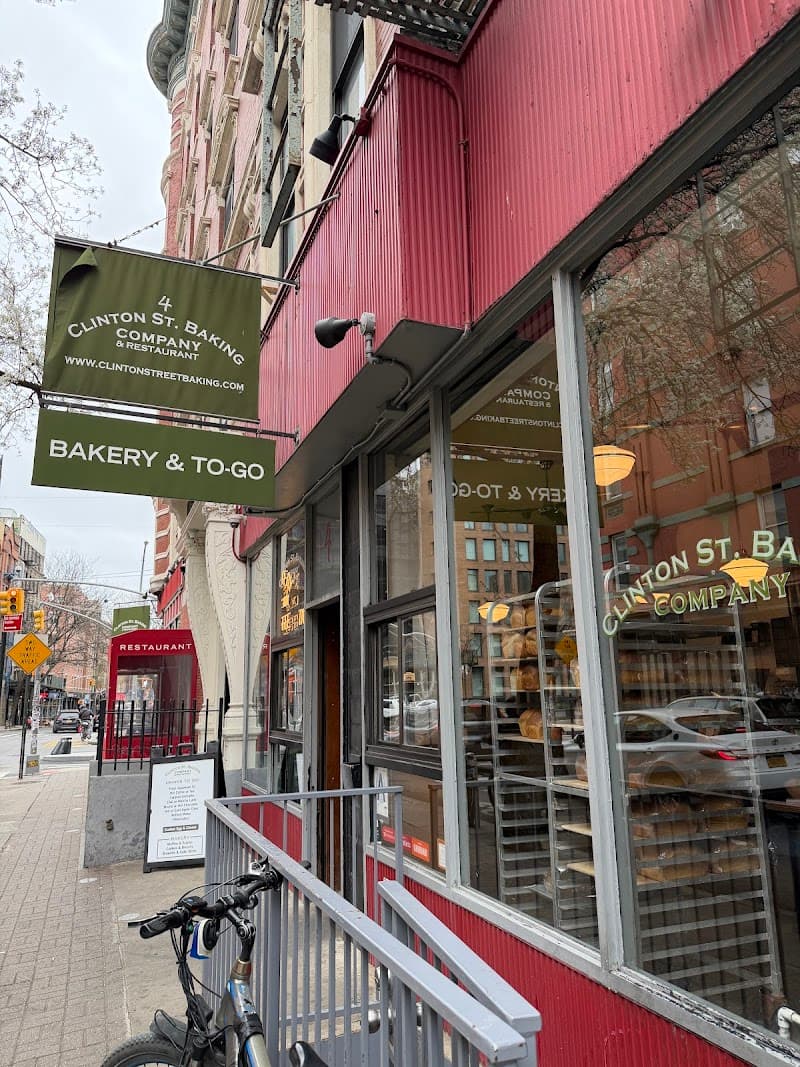 Brooklyn to Midtown: Budget Adventure Weekend in New York