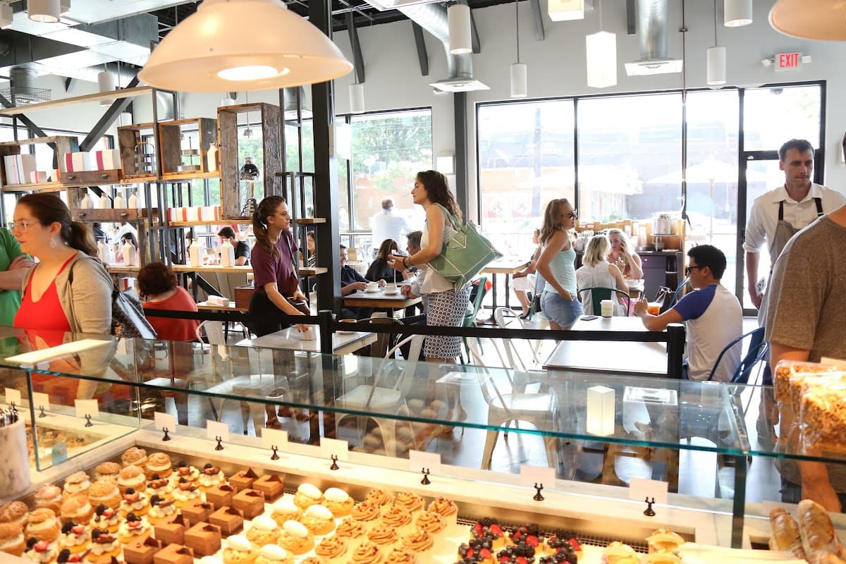 Common Bond Bistro & Bakery (Montrose)