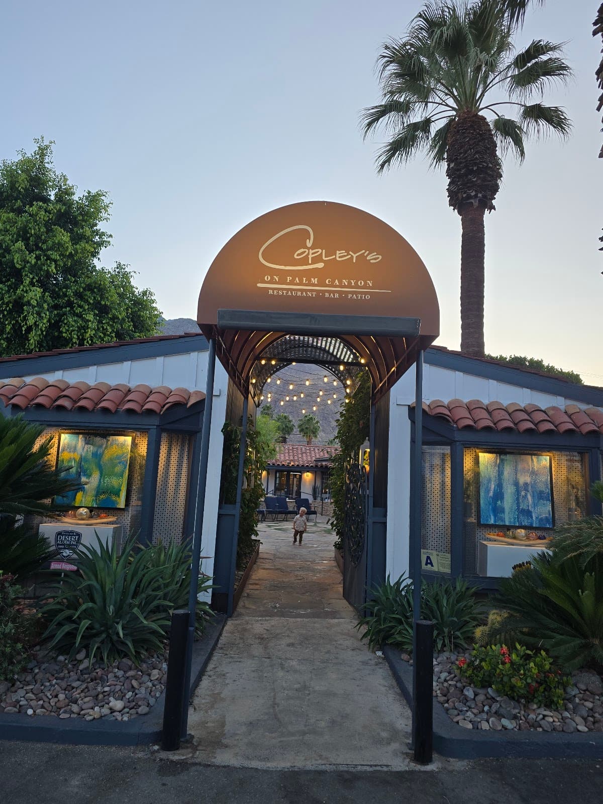 Copleys On Palm Canyon