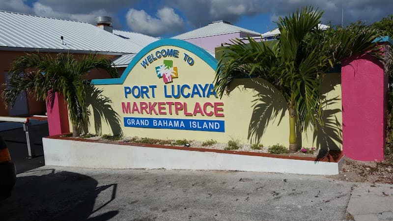 Freeport Jungle-Style Family Weekend by Beach and Garden