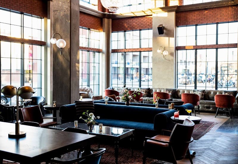 DC/AM Cafe