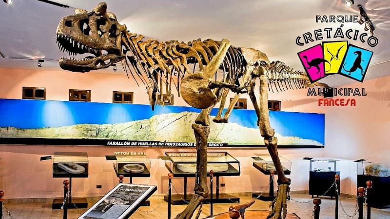 Dinosaur Footprints & Parque Cretácico