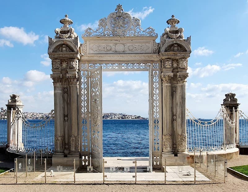 Dolmabahce Palace