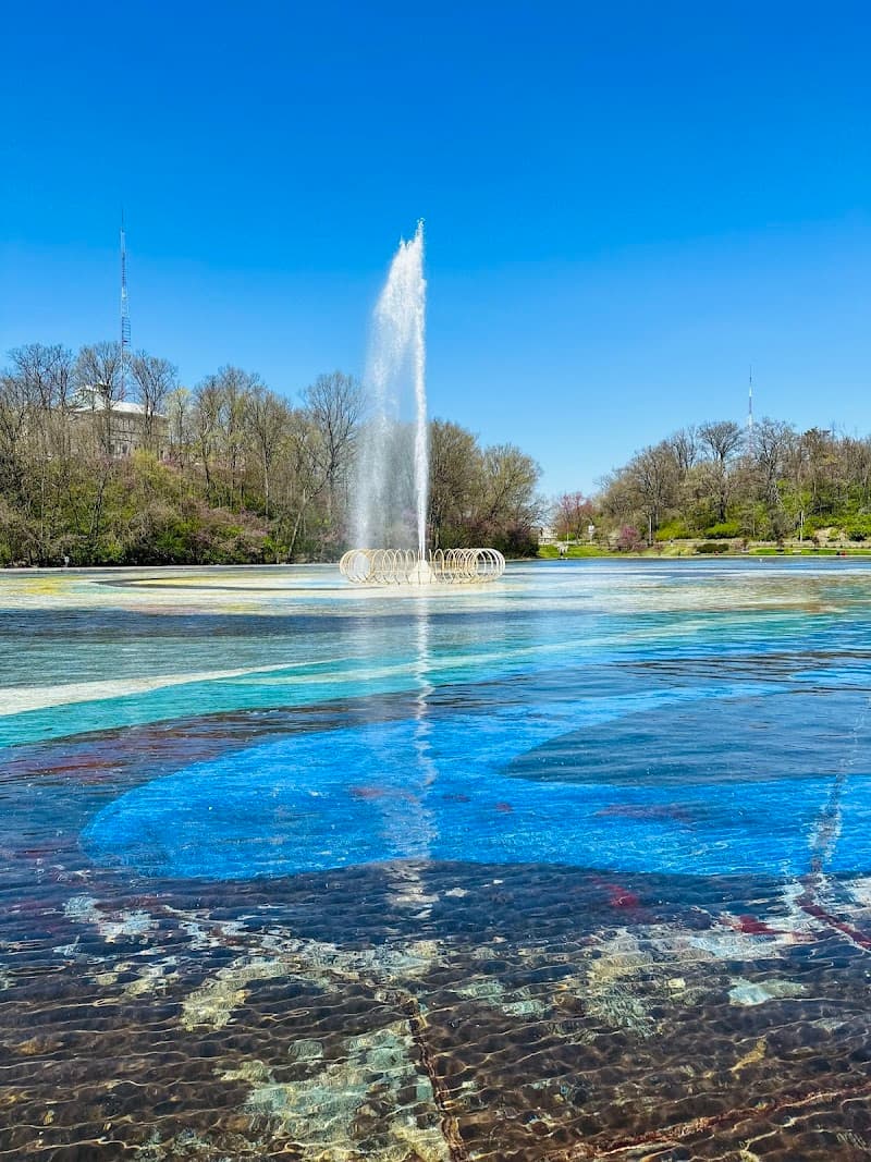 Eden Park Overlooks and Mirror Lake