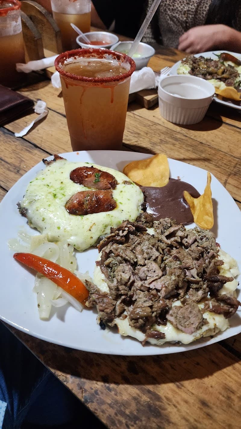 Guatemala Adventure: Volcanoes, Lakes & Maya Trails