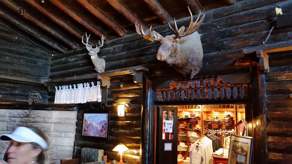 Luxury Weekend Escape at Grand Canyon Village
