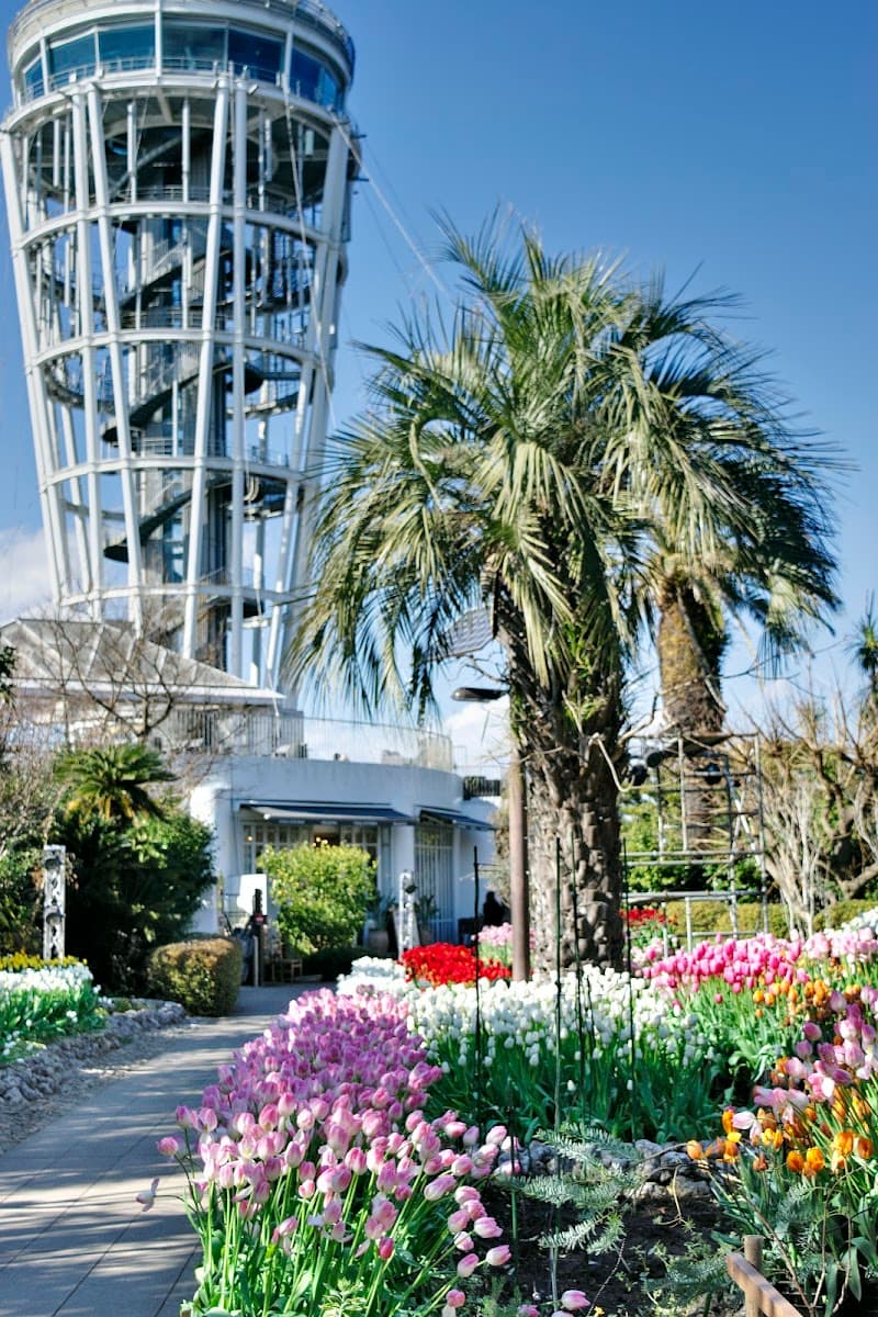 Enoshima Samuel Cocking Garden & Lighthouse