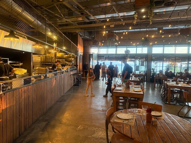 Ergon Agora Thessaloniki (Vegetarian & Seafood Focus)