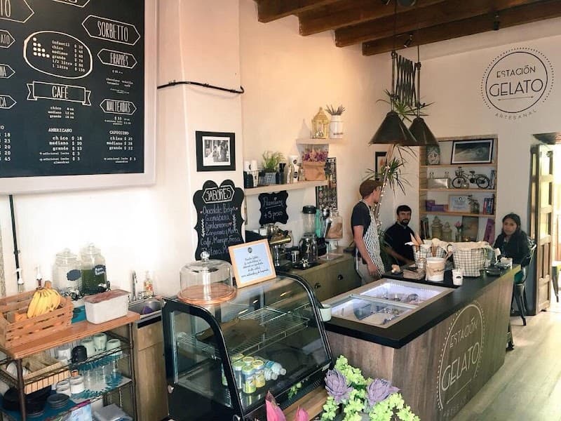 Estación Gelato & Snack Stalls near Funicular