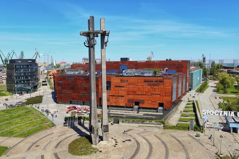 European Solidarity Center & Shipyard Walk