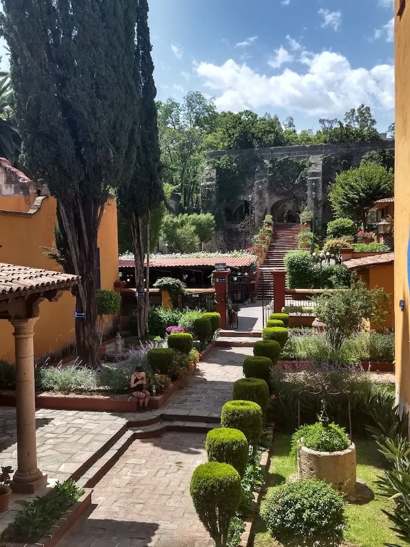 Ex‑Hacienda San Gabriel De Barrera
