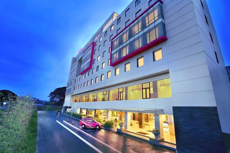Favehotel Hyper Square