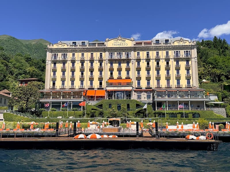 Ferry to Tremezzo / Tremezzina