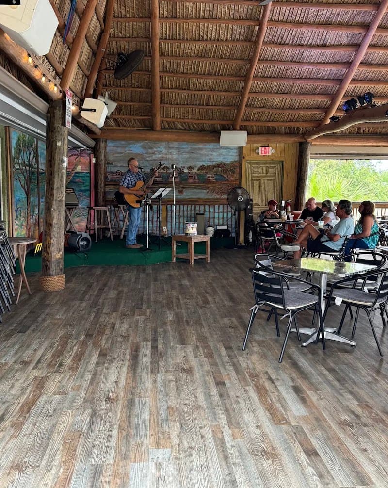 Finns Island Style Grub