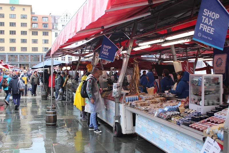 Fish Market Stroll