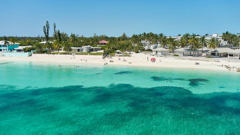 Free Beach Time: Lucaya Beach