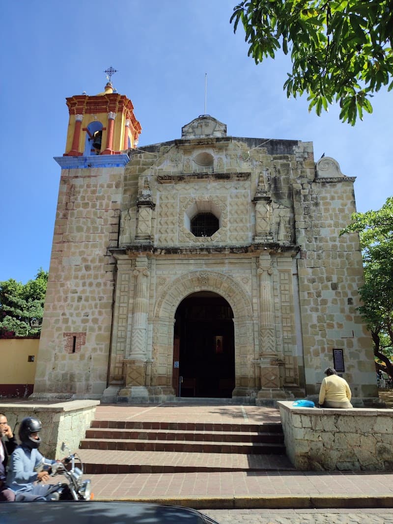Barrio de Jalatlaco Walk