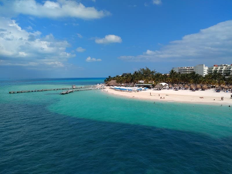 Free Explore: Isla Mujeres Town & Playa Norte