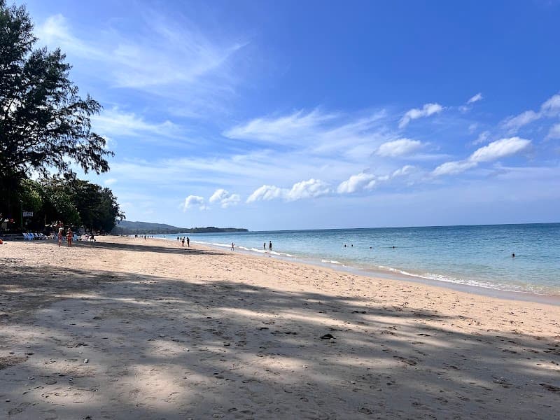 Free Explore: Long Beach (Phra Ae)