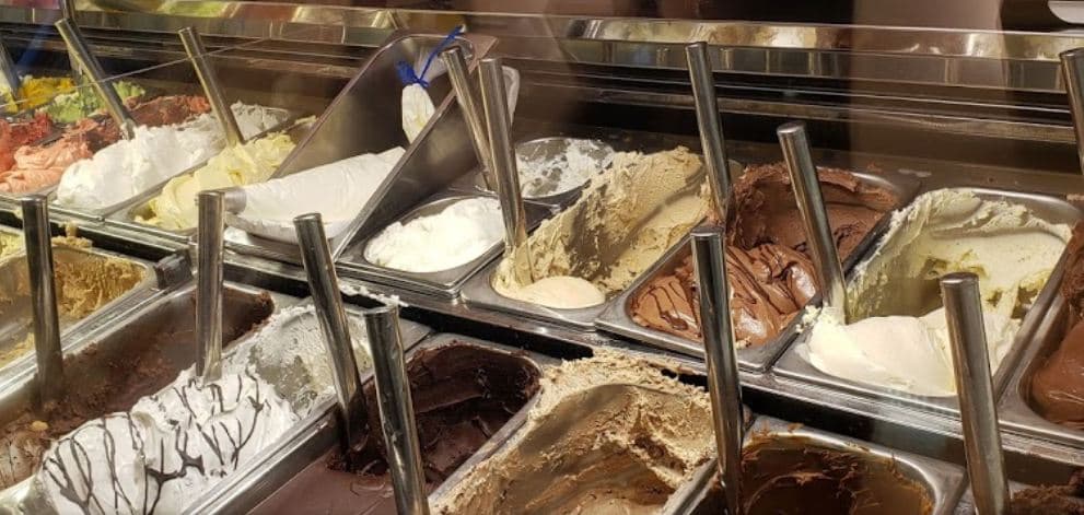 Gelateria dei Neri (or equivalent artisan gelato)