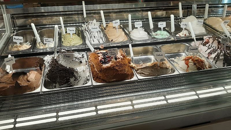 Gio’s Gelateria & Caffè