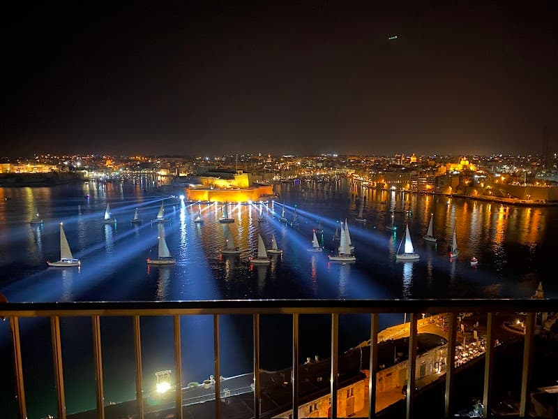 Grand Harbour Promenade
