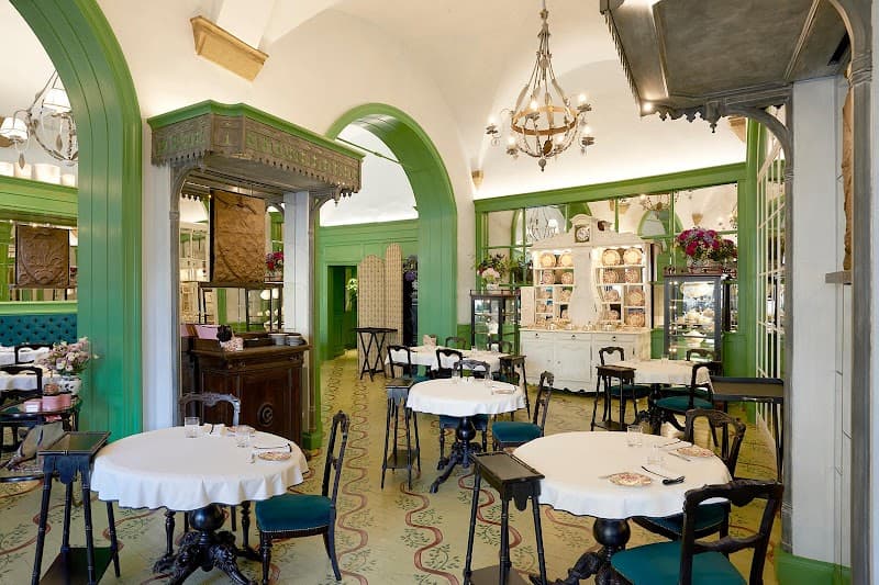 Two Luxe Days Eating and Sipping Through Florence