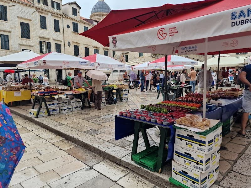 Gundulićeva Market Snacks