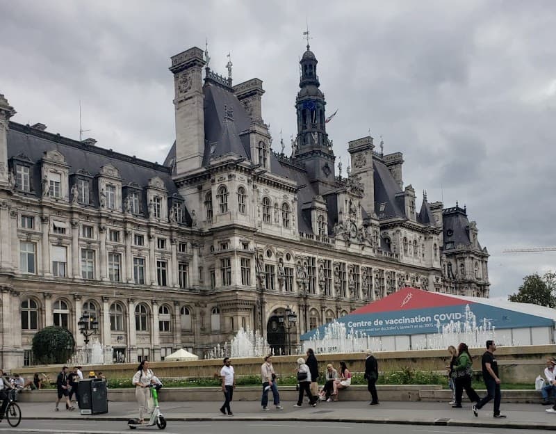Hôtel Caron de Beaumarchais