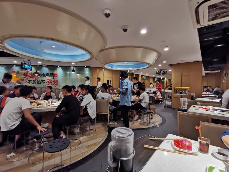 Guangzhou Jungle-Wild Romance: Gardens, Riverfronts, and Halal Eats