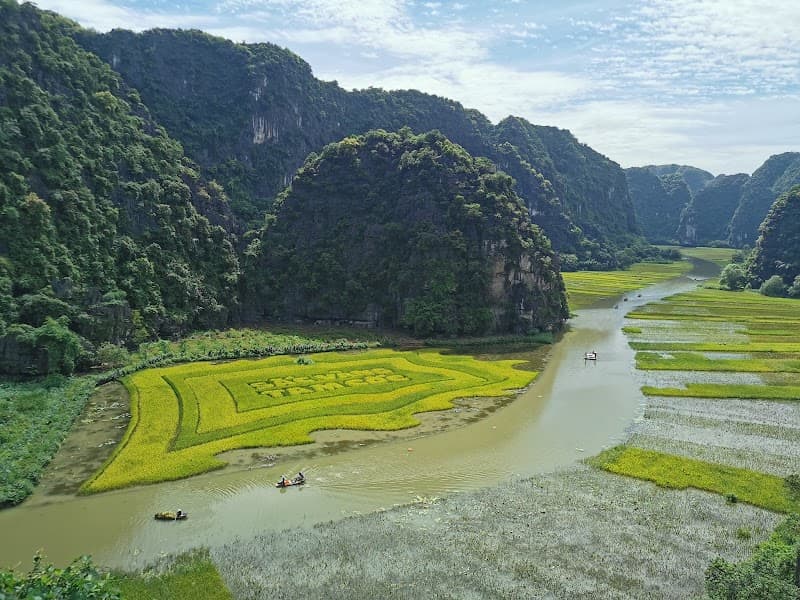 Three Jungle-Wild Days in Ninh Bình’s Karst Kingdom