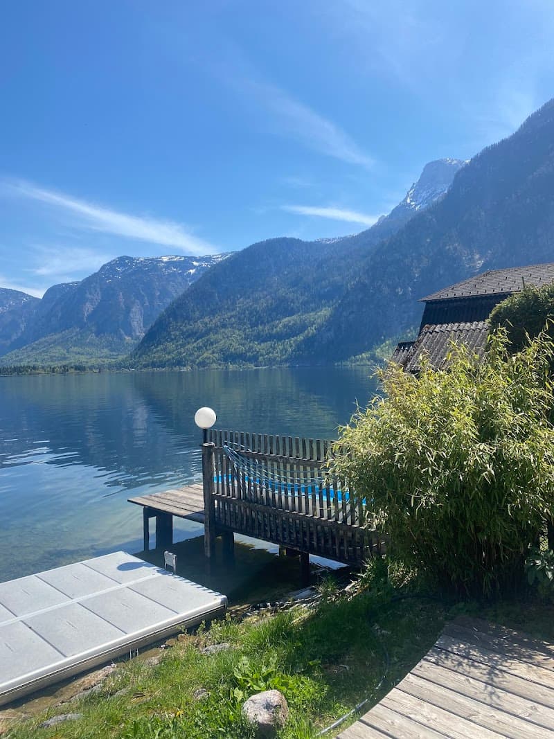 Hallstatt Lakeside Promenade Walk