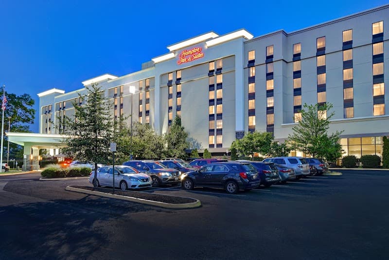 Hampton Inn & Suites Alexandria Old Town Area South