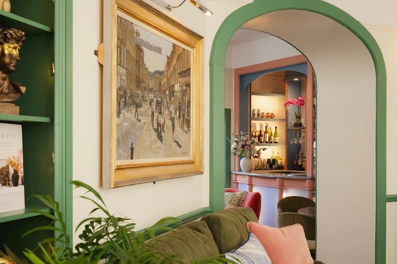 Harington’s Hotel