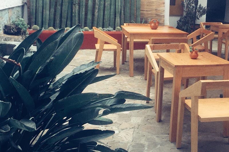 Hierba Dulce (Vegan Restaurant)