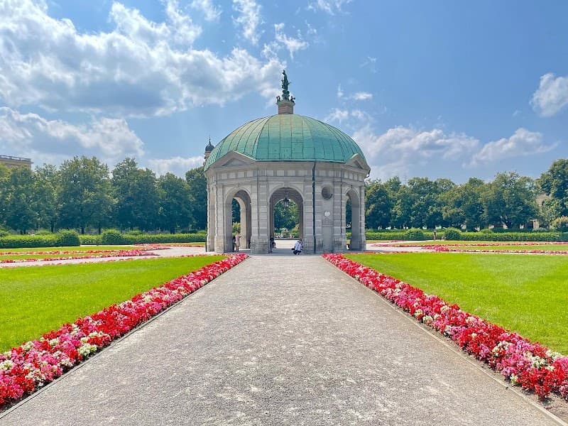 Hofgarten & Odeonsplatz