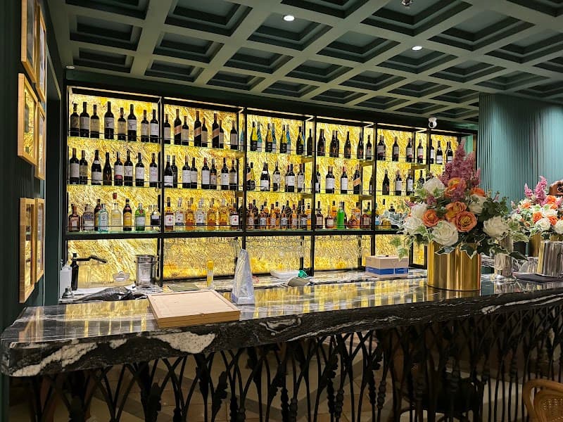 Hossein’s Al Majlis – Greenbelt 3