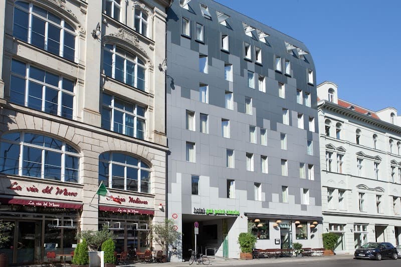 Hotel Gat Point Charlie