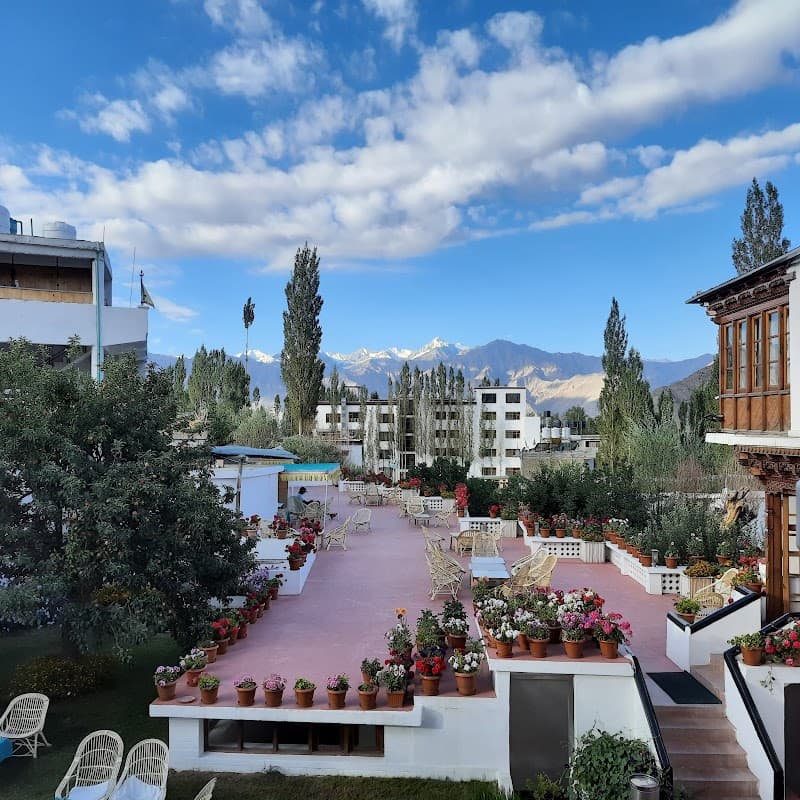 Hotel Omasila