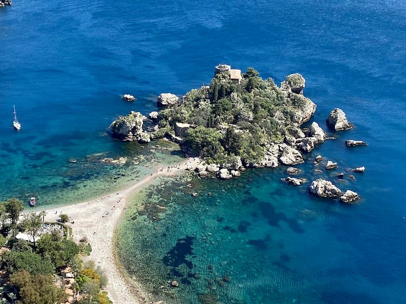 Isola Bella Secluded Cove