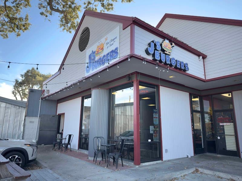 J’s Burgers N More (Veggie & Fish Options)