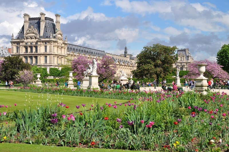 Jardin des Tuileries & Palais Royal