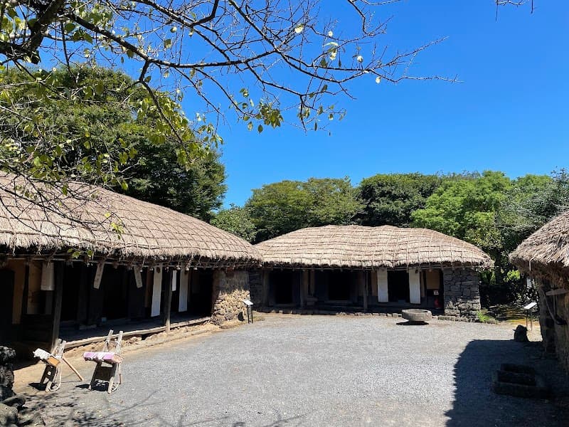 Jeju Folk Village Museum