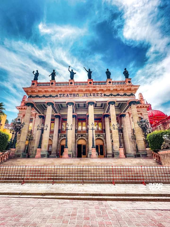 Juárez Theatre and Plaza de la Paz