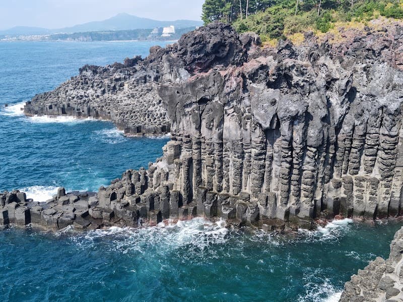 Jusangjeolli Cliff